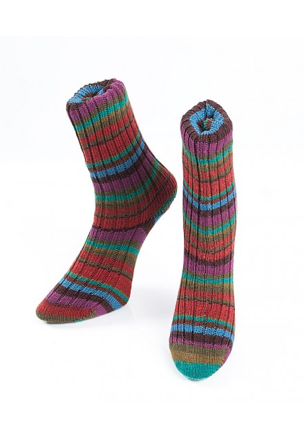 Uretfærdig Ulempe Susteen Skønne strikkede strømper i mange skønne farver og mønstre, tilbud -  Speedyneedle
